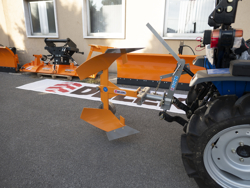 reversible plough for tractors like yanmar kubota drp 25