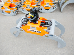 log grapple with fixed pendulum rotator for minidiggers and forest cranes dk 16 gr 30f