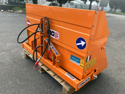 tipping transportbox for tractor bucket 140 h