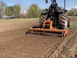 adjustable power harrow for tractors kr 120