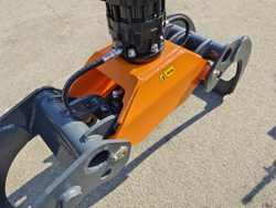 log grapple with fixed pendulum rotator for minidiggers and forest cranes dk 18 gr 100f