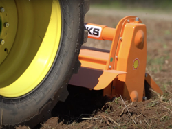 medium heavy rotavator tiller for tractor working width 125cm manuall sideshift mod dfm 125
