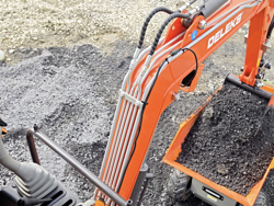 mini excavator m80