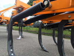 cultivateur déchaumeur 5 dents largeur 120cm pour tracteur kubota iseki etc mod de 120 5