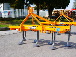 cultivateur déchaumeur à 7 dents largeur de travail 140cm equipé de dents d oie mod de 140 7 v