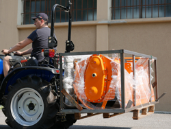 lève palettes 300kg pour attelage 3 points tracteur mod d 300