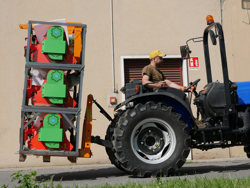 lève palettes pour tracteur d 700