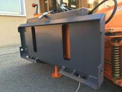 lame à neige étrave pour chargeurs compacts lnv 180 m