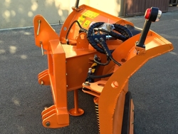 lame de neige avec attelage 3 points pour tracteur lnv 180 c