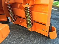 lame de neige avec attelage 3 points pour tracteur lnv 180 c