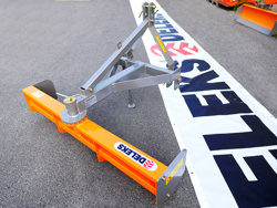 lame niveleuse polyvalente 170cm pour tracteur mod dl 170