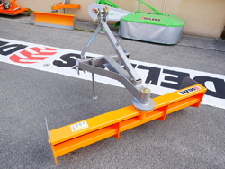 lame niveleuse polyvalente 170cm pour tracteur mod dl 170