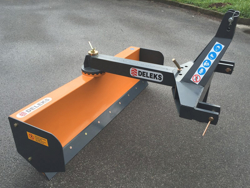 lame niveleuse déportable robuste pour tracteur largeur 170cm mod ddl 175