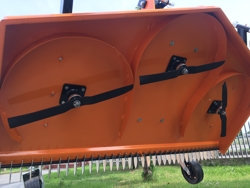 tondeuse 3 points pour tracteur renault carraro etc modèle dm 180