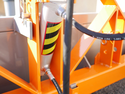 godet pour tracteur 2 mètres avec vérin hydraulique pour tracteur mod pri 200 h