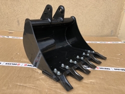 godet pour mini pele bhb 600