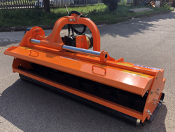 broyeur à marteaux déportable lourd pour tracteur mod toro 240