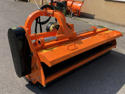 broyeur à marteaux déportable lourd pour tracteur mod toro 240