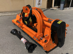 broyeur à marteaux déportable lourd pour tracteur mod toro 240