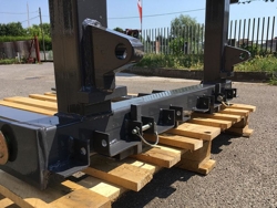 lève palettes pour tracteur d 700 e