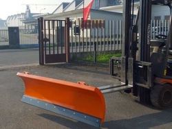 lame a neige pour chariot elevateur lns 170 f