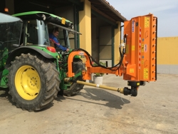 broyeur d accotement polyvalent alce 140 avec cardan