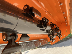 broyeur à marteaux déportable lourd pour tracteur mod toro 200