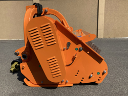 broyeur à marteaux déportable lourd pour tracteur mod toro 220