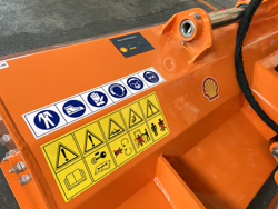 broyeur à marteaux pour tracteur fruitier mod jaguar 150