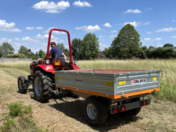 remorque tri benne agricole pour tracteur 2 tonnes modèle rm 14 t3