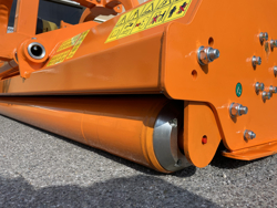 broyeur à marteaux déportable hydraulique pour tracteur mod grizzly 180