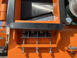 broyeur de branches thermique dk 900 bs pour sarments