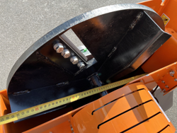 broyeur de branches thermique dk 900 bs pour sarments