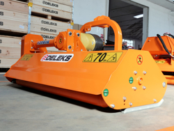broyeur à marteaux déportable lynx sp120 pour kubota iseki solis