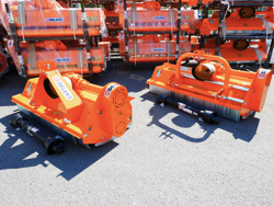 broyeur à marteaux fixe leopard 140 pour prairie ronces et sarments