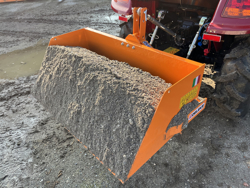 godet de chargement pour tracteur kubota solis etc modèle bucket 140 h l