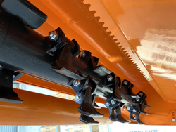 broyeur à marteaux pour tracteur fruitier mod jaguar 130
