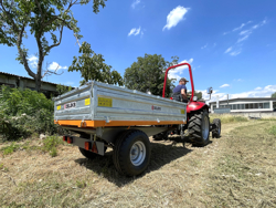 remorque tri benne agricole pour tracteur 2 tonnes modèle rm 14 t3h