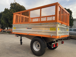 remorque tri benne agricole pour tracteur 2 tonnes modèle rm 14t3s