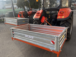 bennette de transport basculante pour tracteur mod t 1800 h