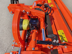 broyeur à marteaux déportable lourd pour tracteur mod gorilla 200