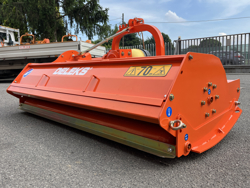 broyeur à marteaux déportable tigre 200 pour herbe et sarments