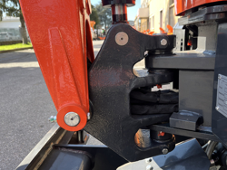mini pelle 1 tonne m120