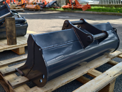 godet pour mini pele s100 800s30