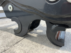 attache rapide pour mini pele s280