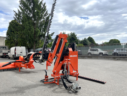 epareuse hydraulique pour tracteur avec broyeur ou taille haie mod merlo