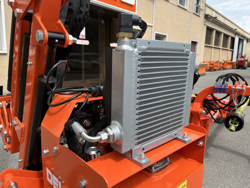 epareuse hydraulique pour tracteur avec broyeur ou taille haie mod merlo