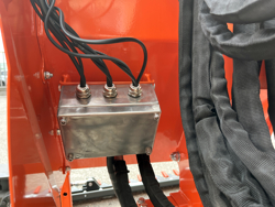 epareuse hydraulique pour tracteur avec broyeur ou taille haie mod merlo