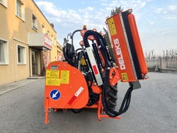 epareuse hydraulique pour tracteur avec broyeur ou taille haie mod merlo