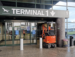 mini pelle 1.2tonne e120